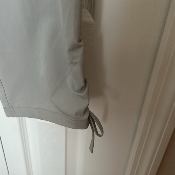 NWT Zenergy Workout Capri - Picture 3 of 5